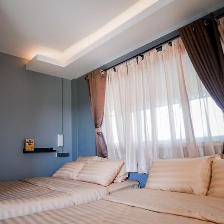 Varietyd-Dayhostel Huahin Екстериор снимка