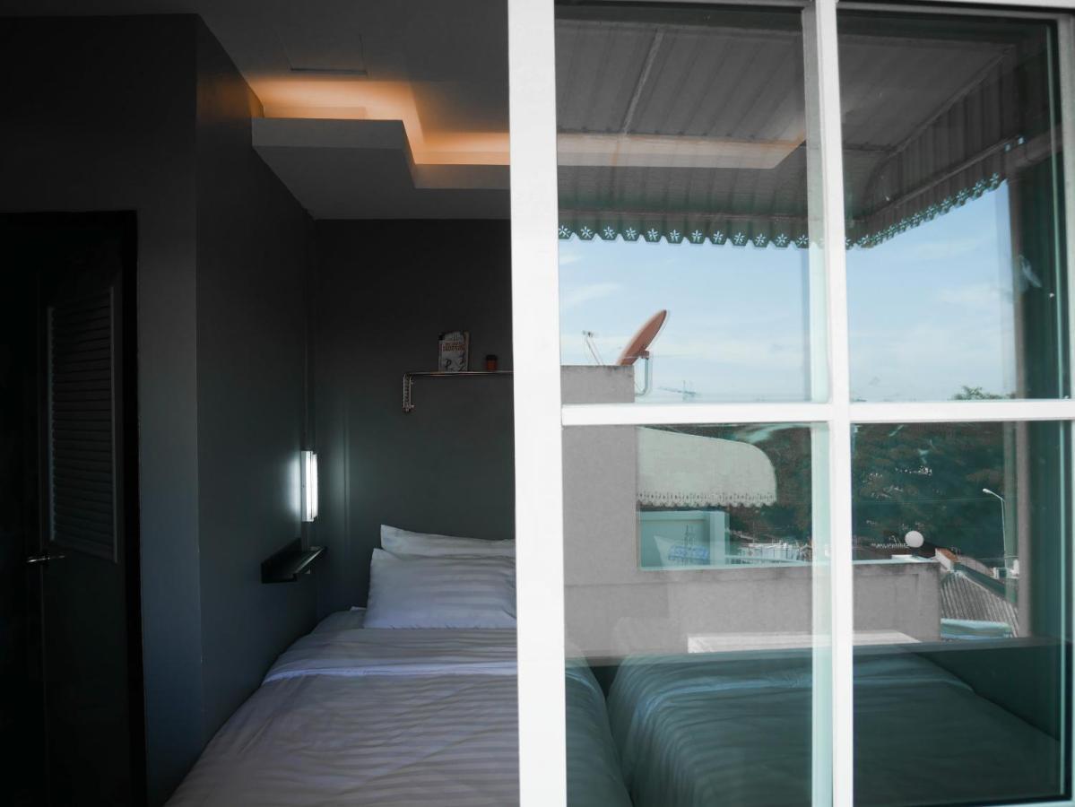 Varietyd-Dayhostel Huahin Екстериор снимка