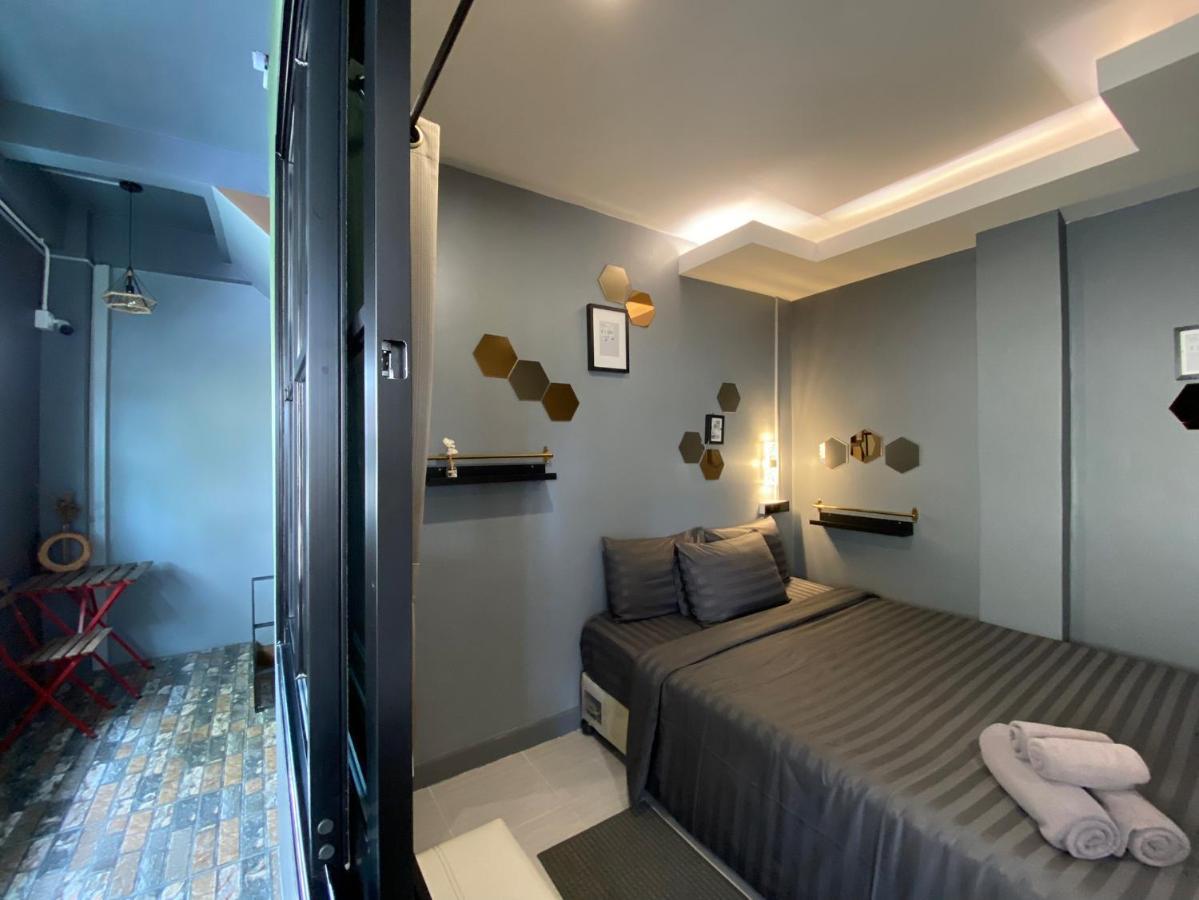 Varietyd-Dayhostel Huahin Екстериор снимка