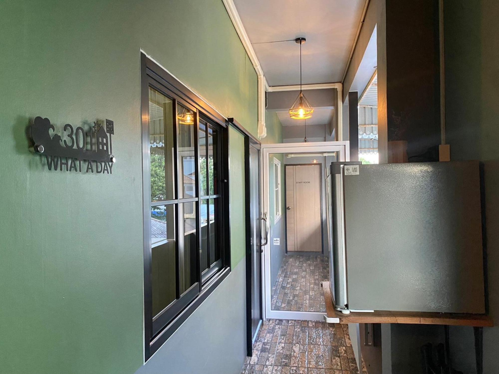 Varietyd-Dayhostel Huahin Екстериор снимка