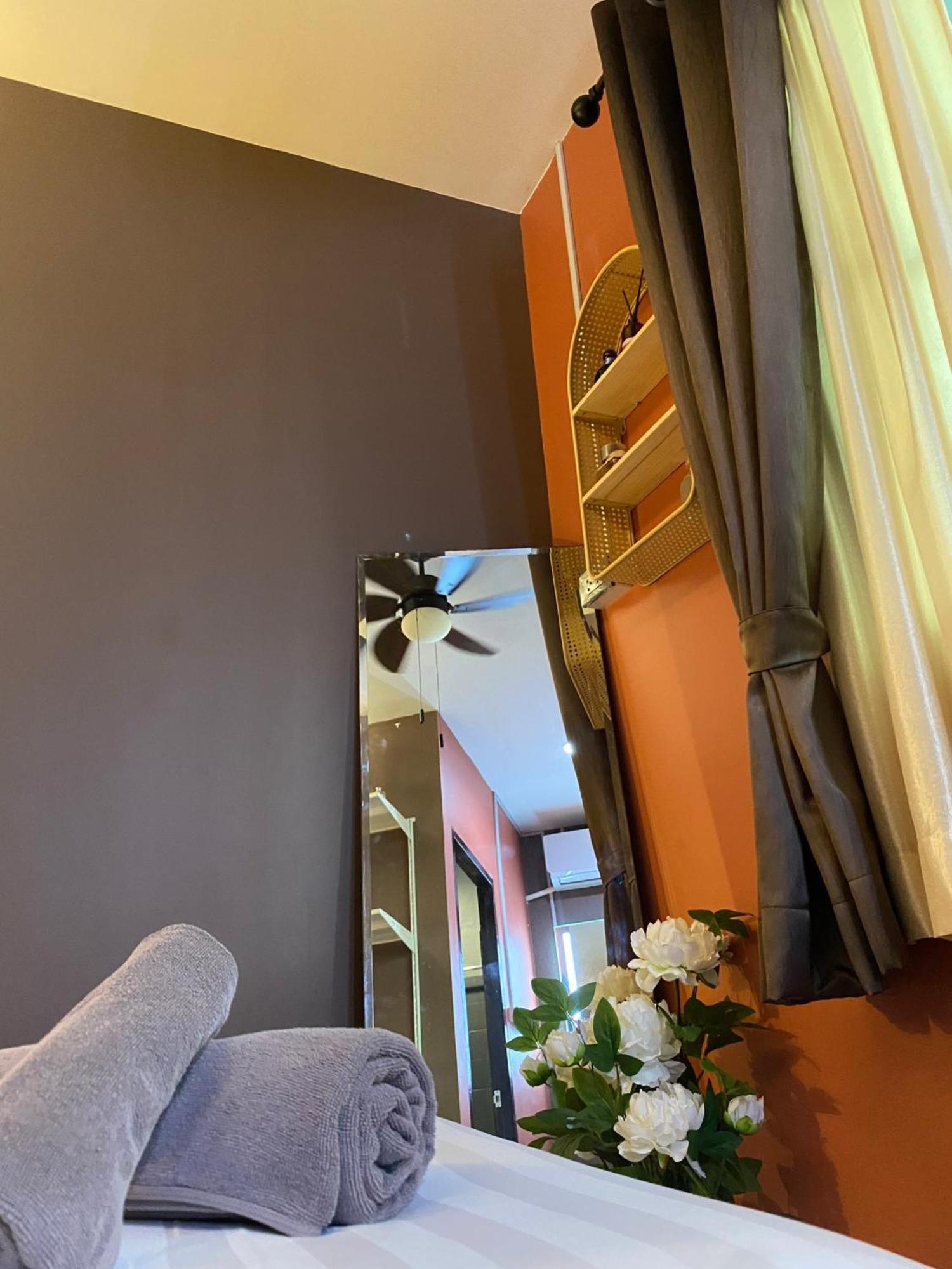 Varietyd-Dayhostel Huahin Екстериор снимка