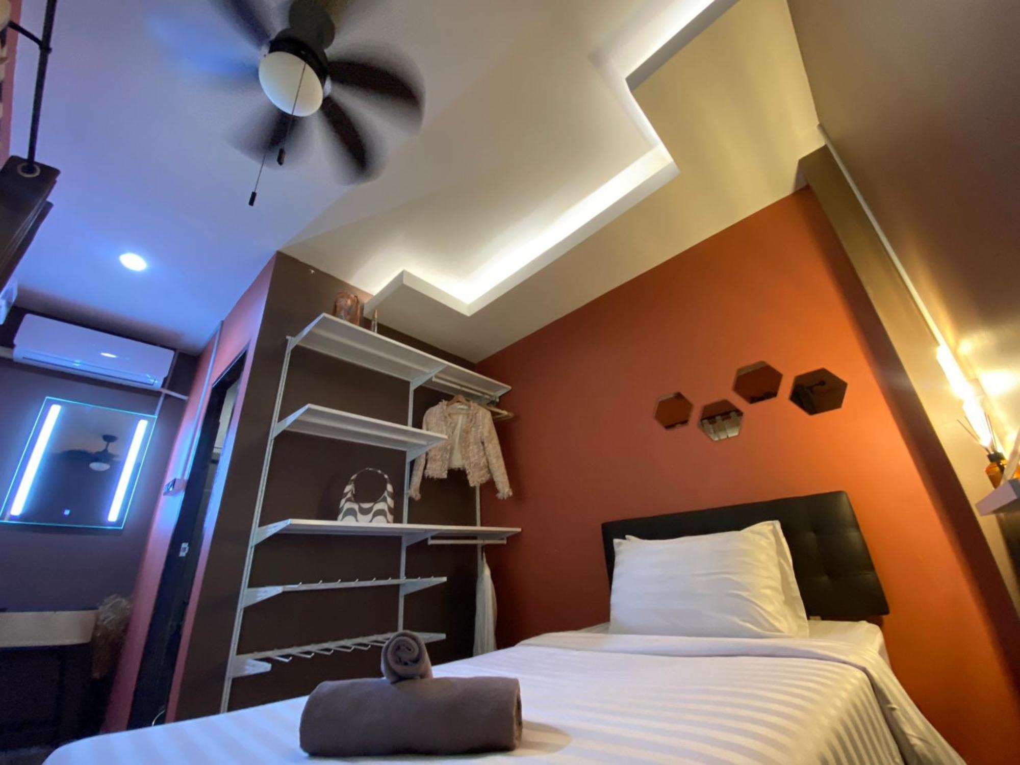 Varietyd-Dayhostel Huahin Екстериор снимка